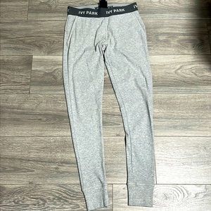 IVY PARK LEGGINGS
